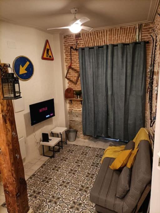 Refuge In Madrid Apartment Ngoại thất bức ảnh