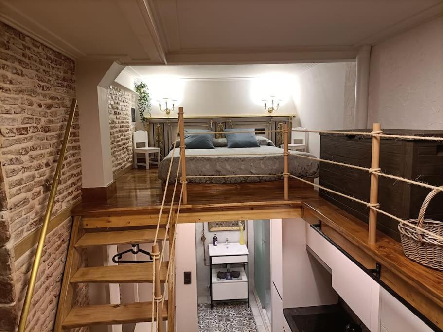 Refuge In Madrid Apartment Ngoại thất bức ảnh